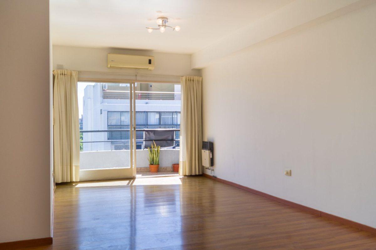Foto de VENTA Dpto 3 Ambiente Balcón Cochera Apto Credito, imagen 3