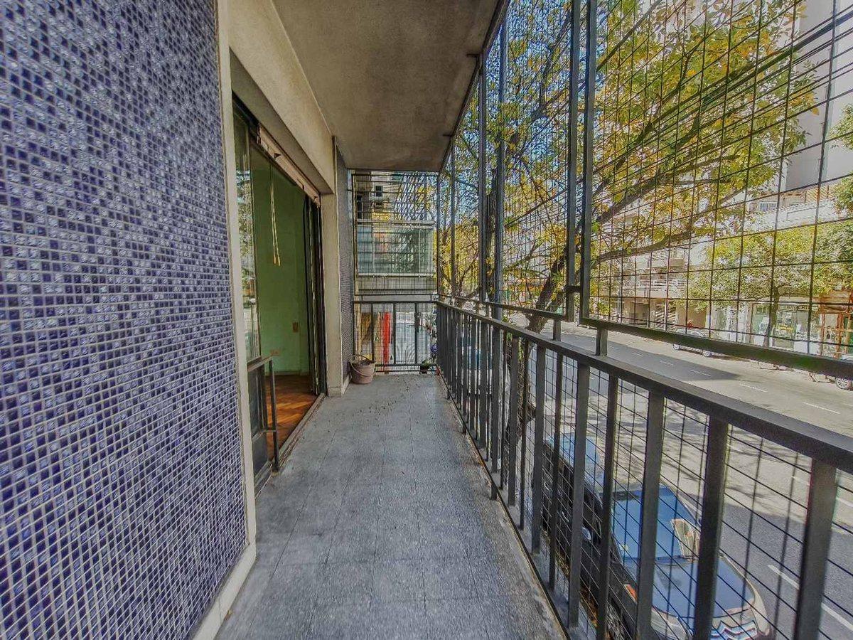 Foto de VENTA DEPARTAMENTO 4 AMBIENTES GRAL MITRE, imagen 2