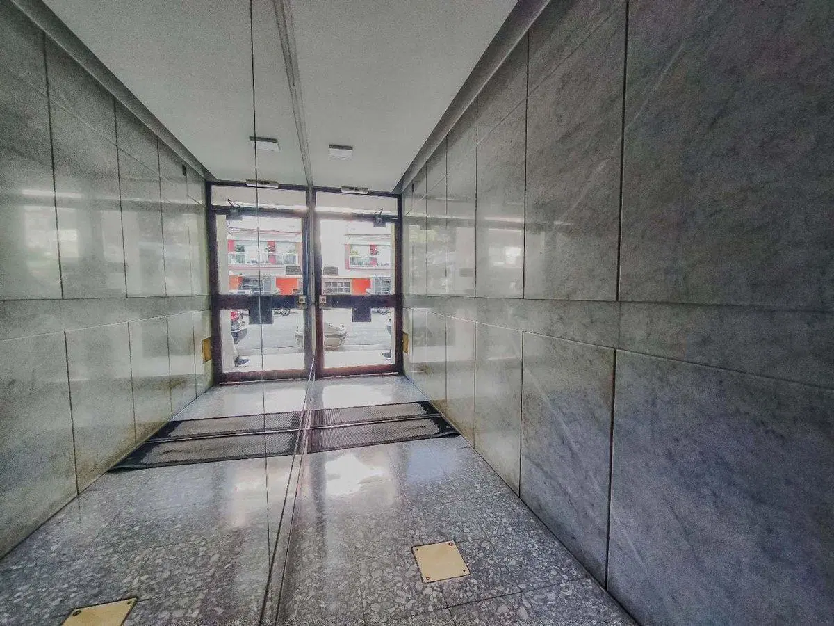 VENTA DEPARTAMENTO 4 AMBIENTES GRAL MITRE 8