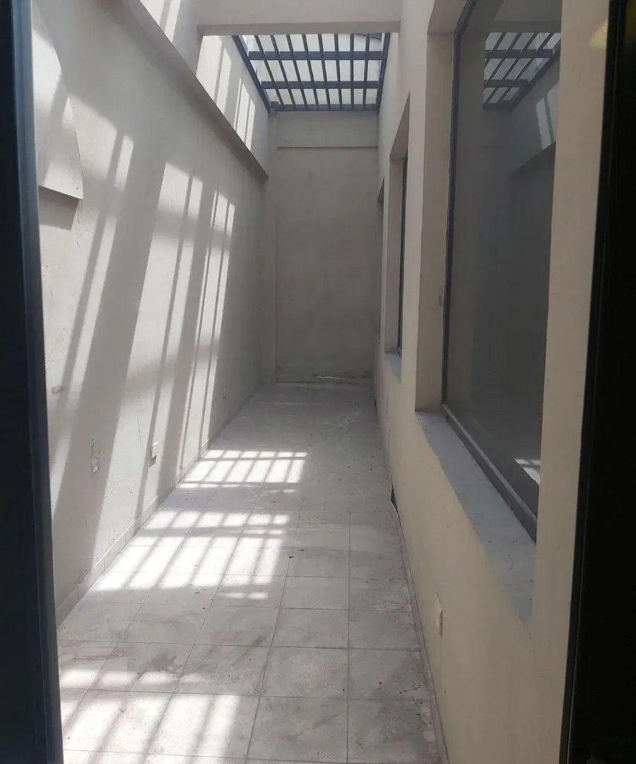 Venta Oficinas Comerciales 4 guardacoches  Wilde. 2