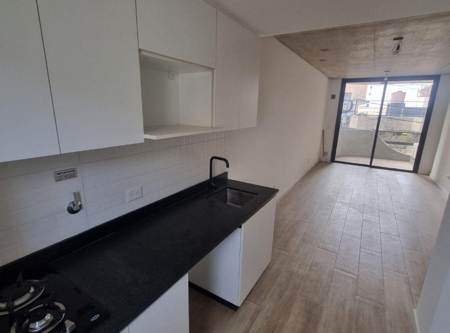 Foto de ALQUILER MONOAMBIENTE EN V. LURO BALCON AL FRENTE, imagen 1