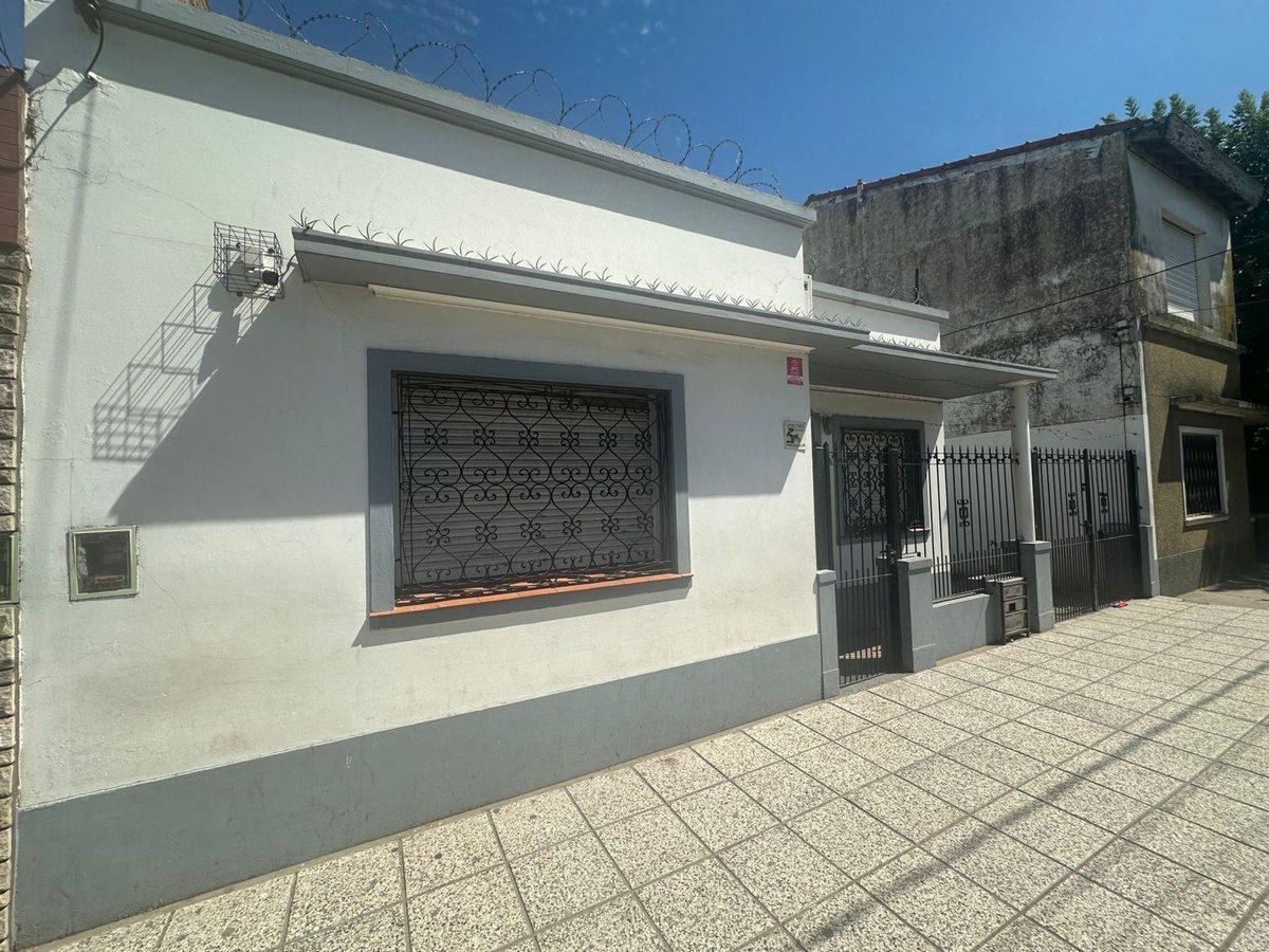 Venta Casa lote 10x15 - Zona Residencial/comercial