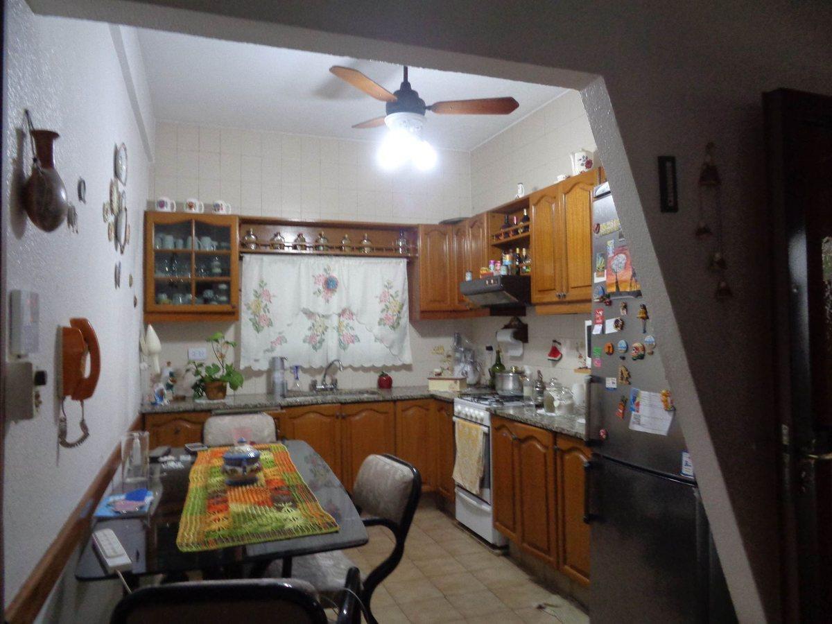 Foto de VENTA PH 5 AMBIENTES, GARAGE PATIO, EL PALOMAR, imagen 4