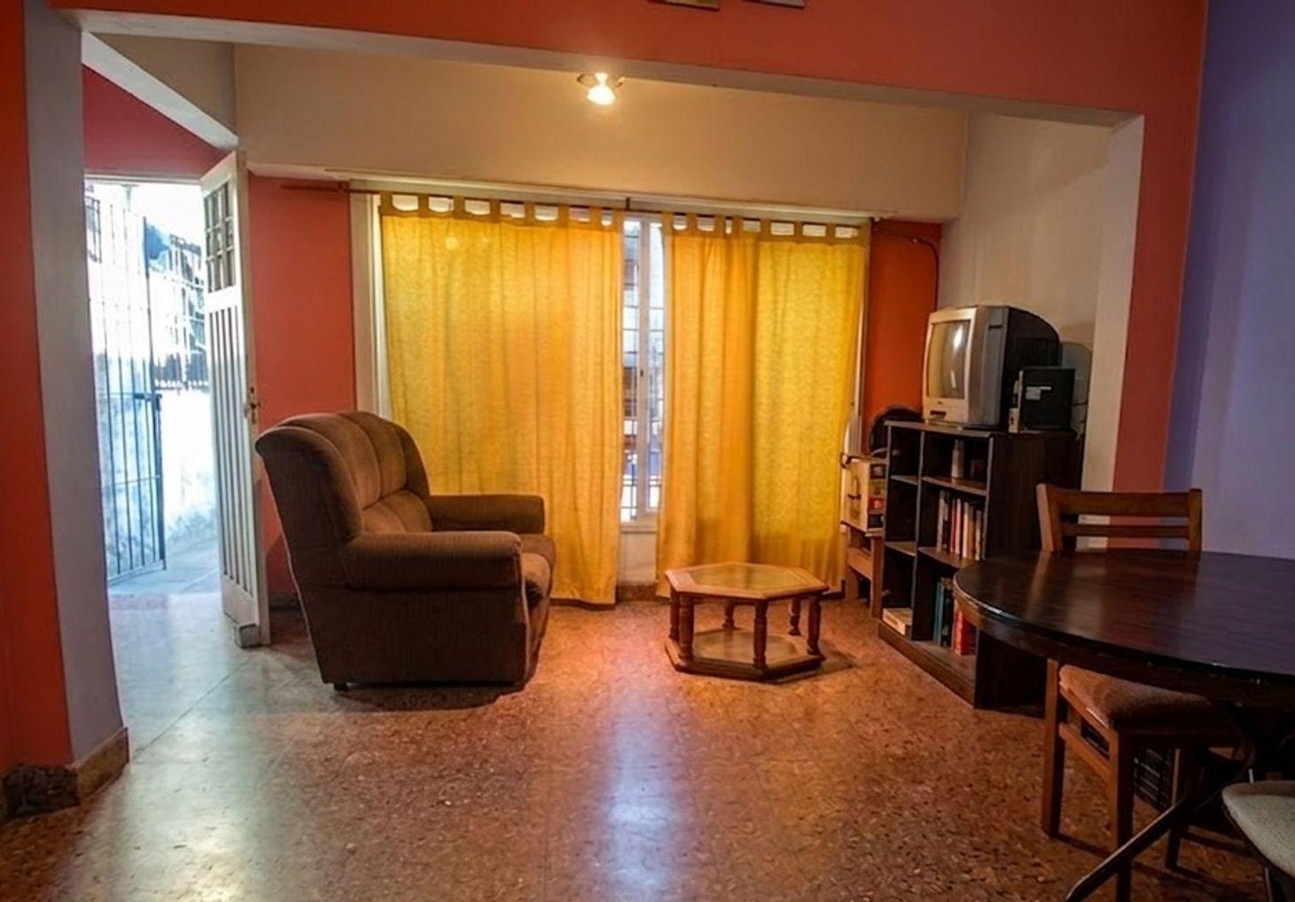 Foto de Venta casa 4 ambientes apto credito hipotecario, imagen 3