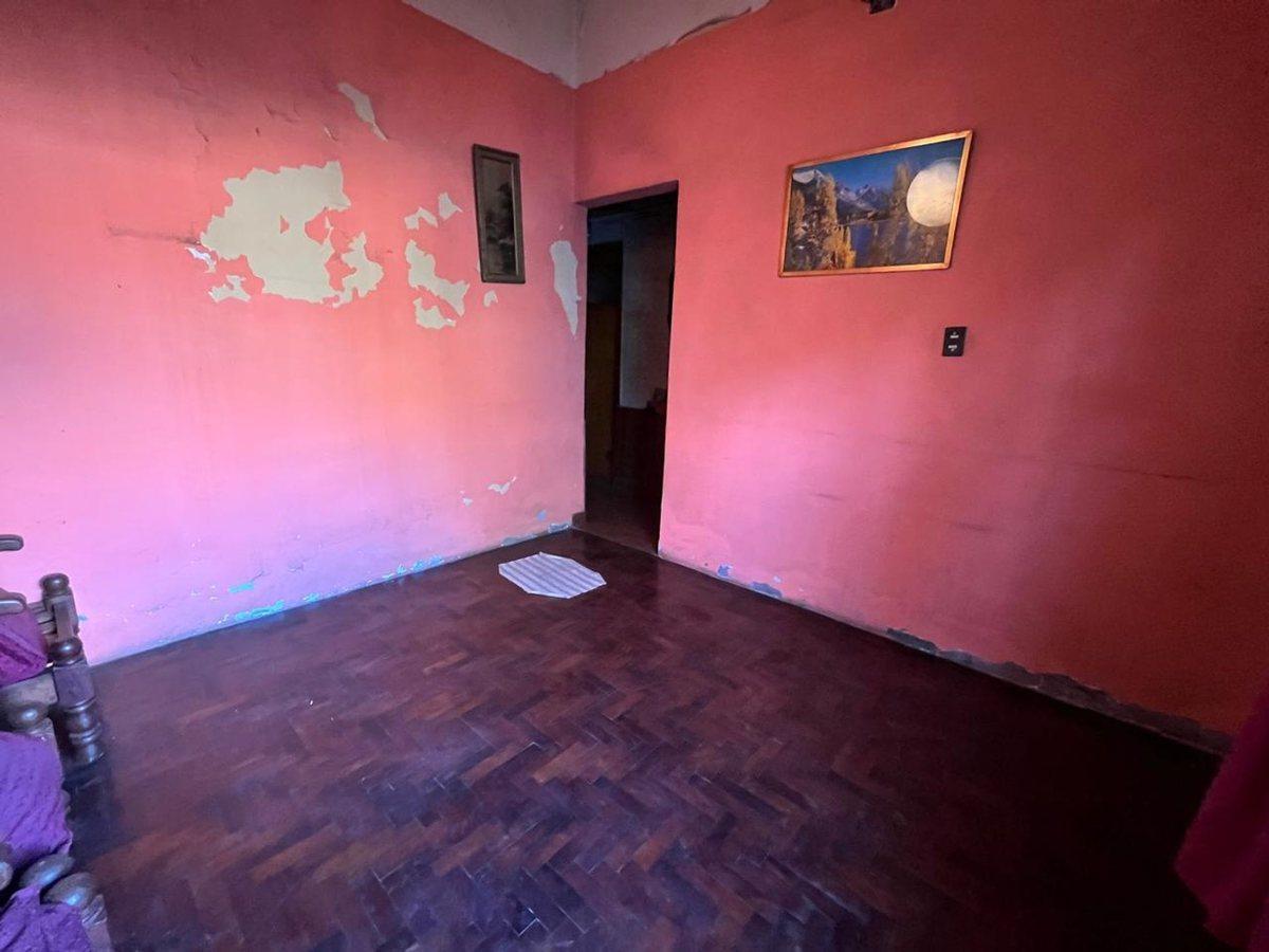 Foto de VENTA CASA 5 AMBIENTES A REFACCIONAR MORON, imagen 1