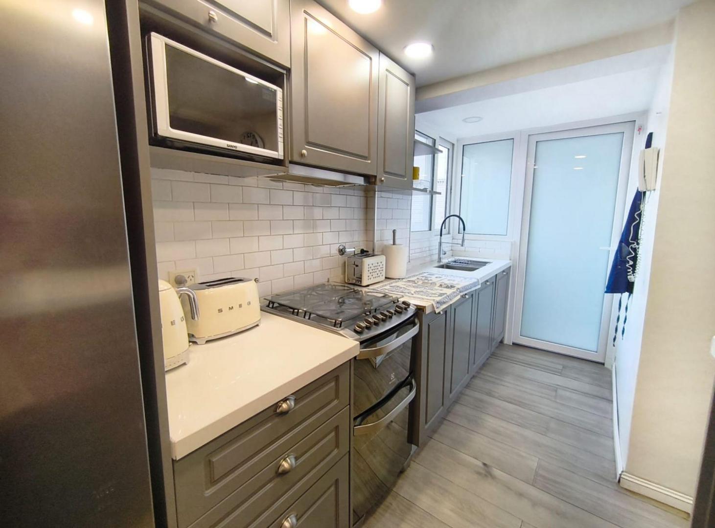 Foto de VENTA DEPTO 4 AMBIENTES + DEPENDENCIA EN FLORES, imagen 4