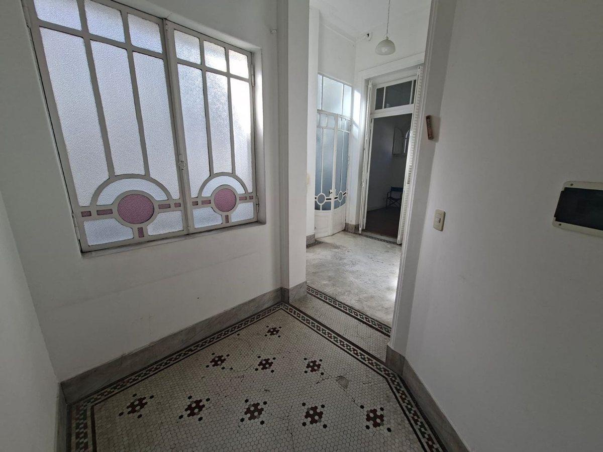Foto de VENTA DEPARTAMENTO DE ESTILO 4 AMB BALVANERA, imagen 4