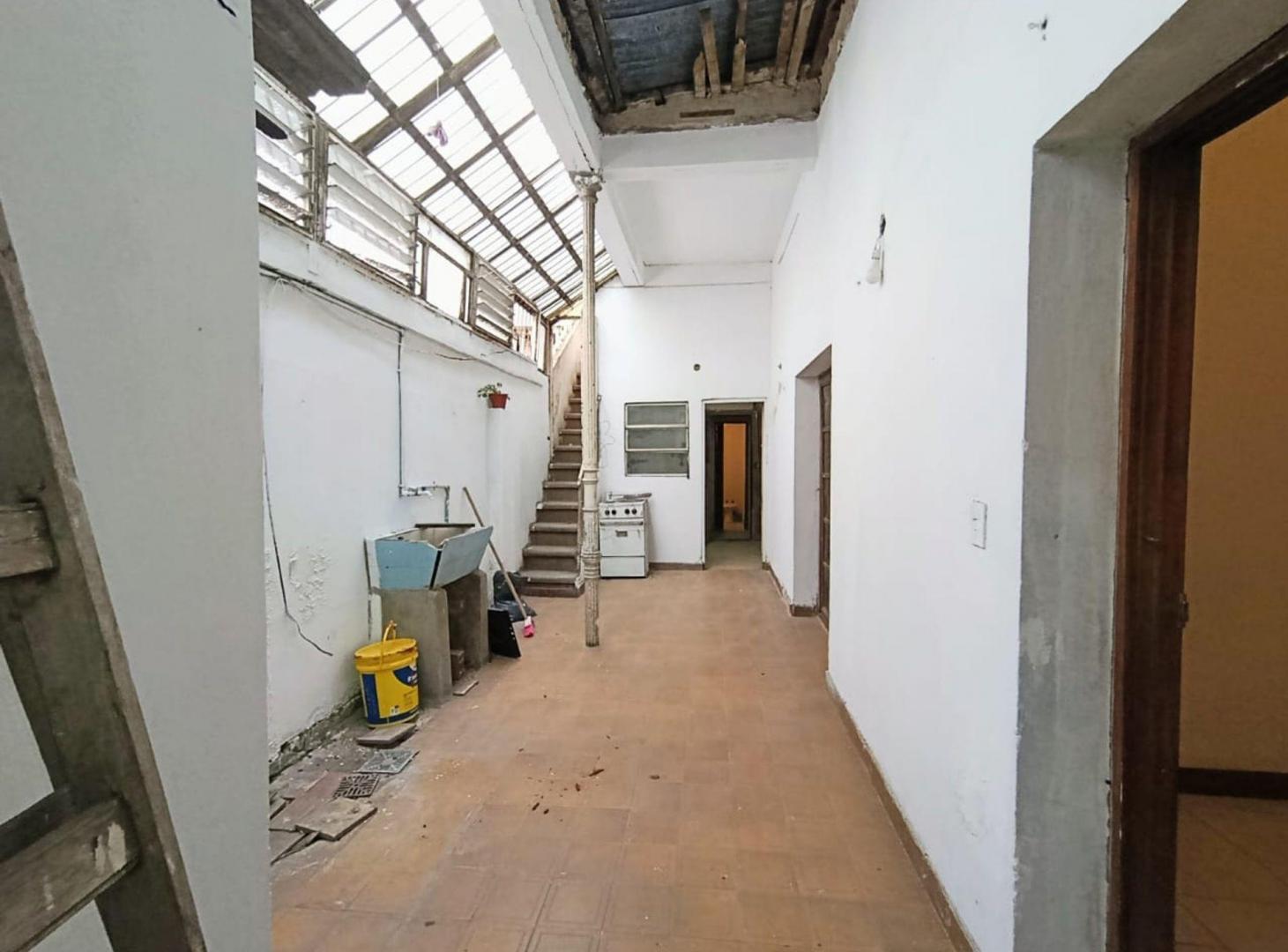 Foto de OPORTUNIDAD VENTA PH 4 AMBIENTES FLORES TERRAZA, imagen 1