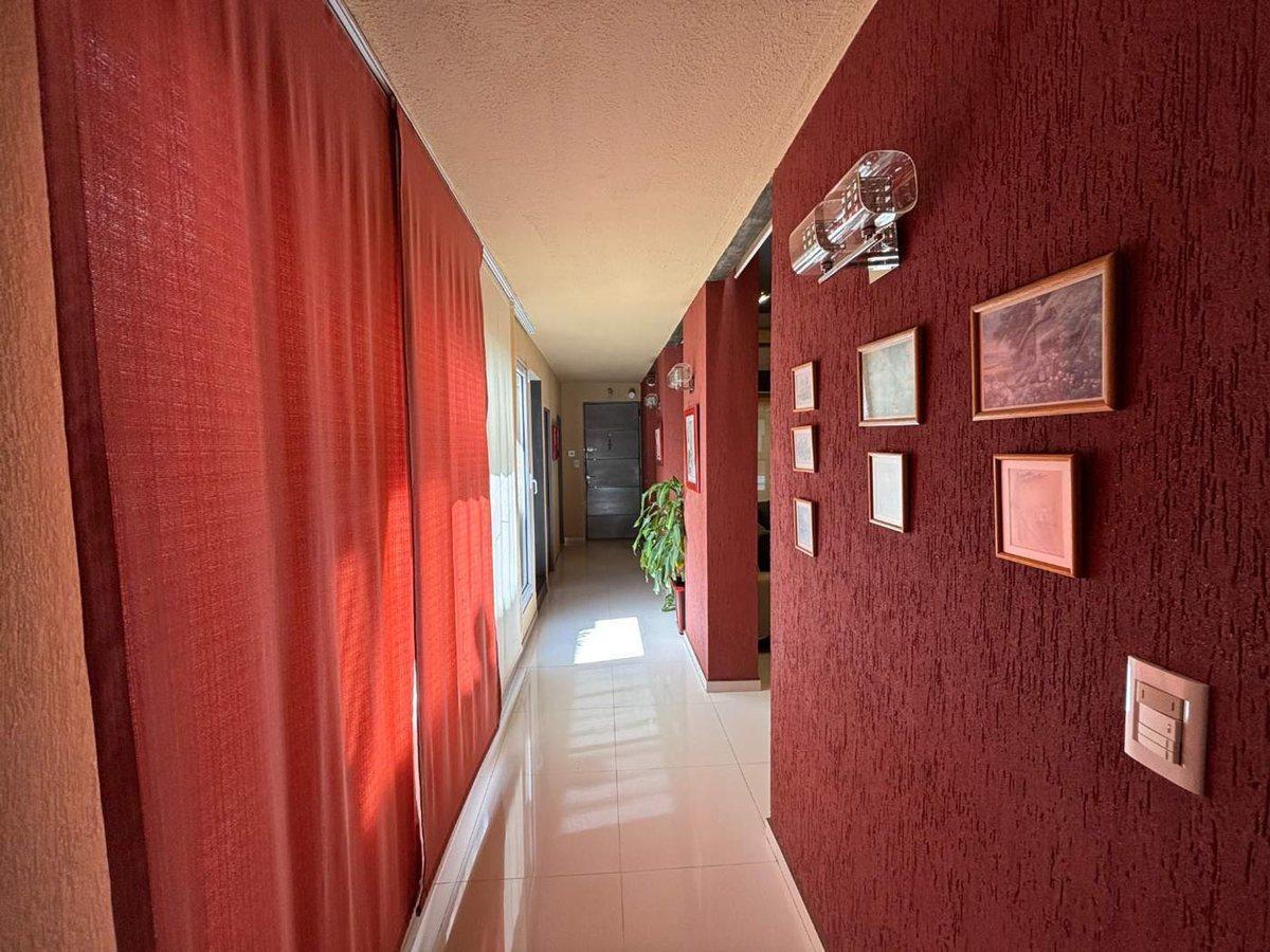 Foto de VENTA CASA 3 AMB MONTECASTRO GARAGE PATIO TERRAZA, imagen 1