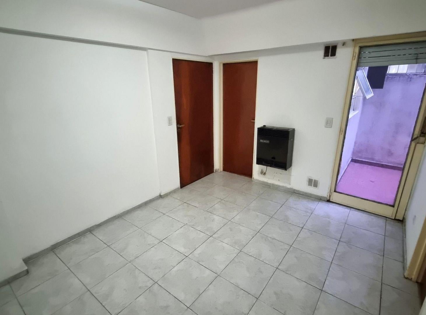 Foto de Venta Depto 2 amb PB Patio APTO CREDITO FLORESTA, imagen 4