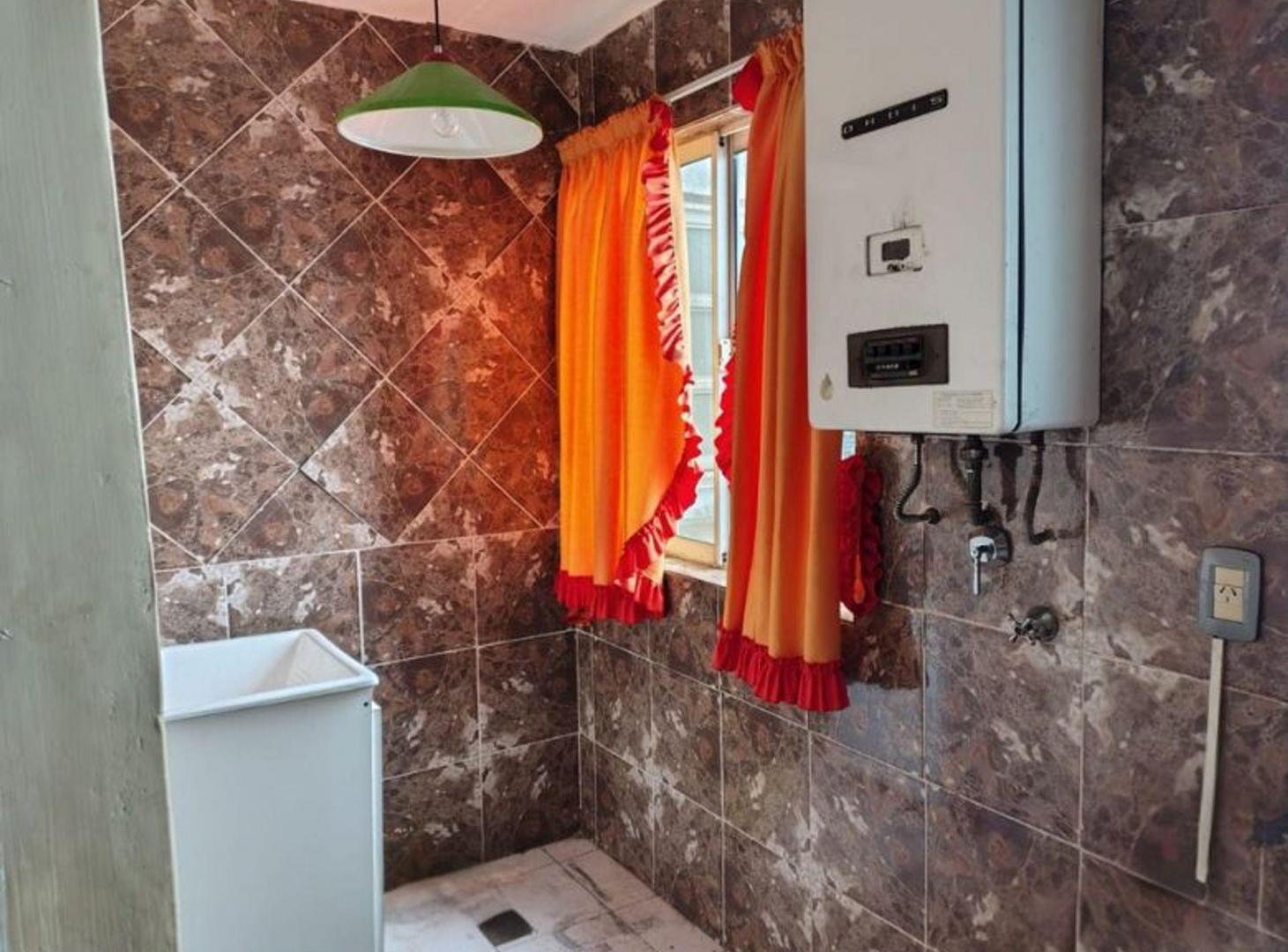 Foto de VENTA DEPARTAMENTO CUATRO AMBIENTES VILLA LURO, imagen 3