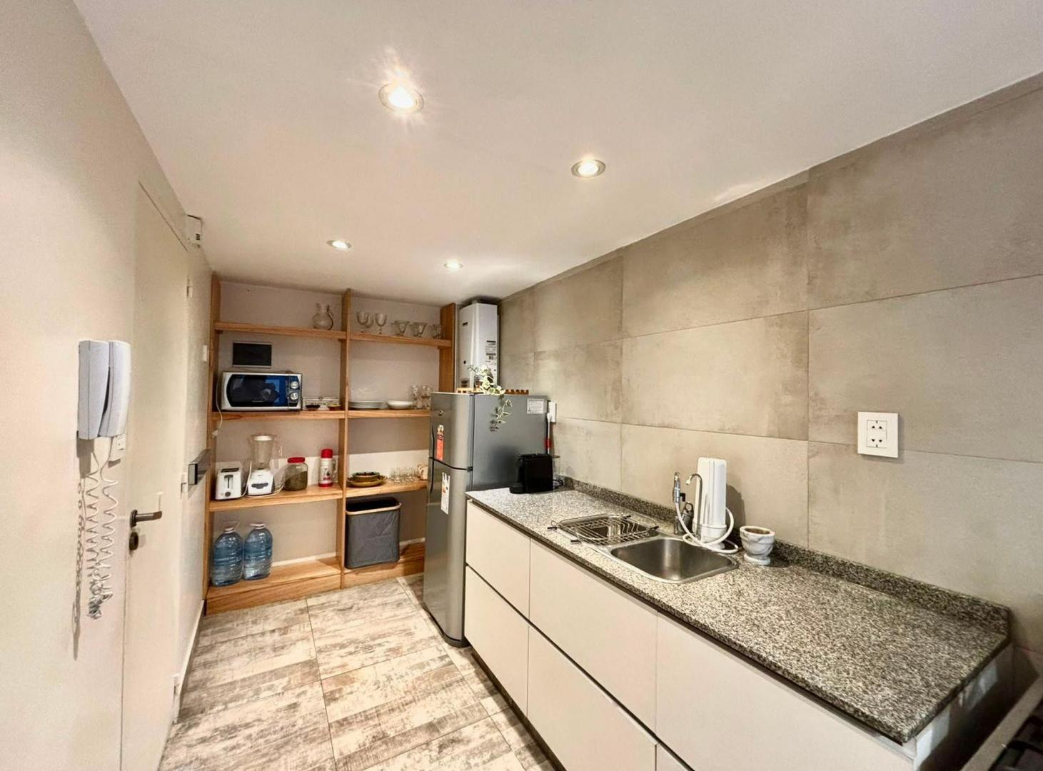 Foto de VENTA DEPARTAMENTO 3 AMBIENTES PQUE CENTENARIO, imagen 1