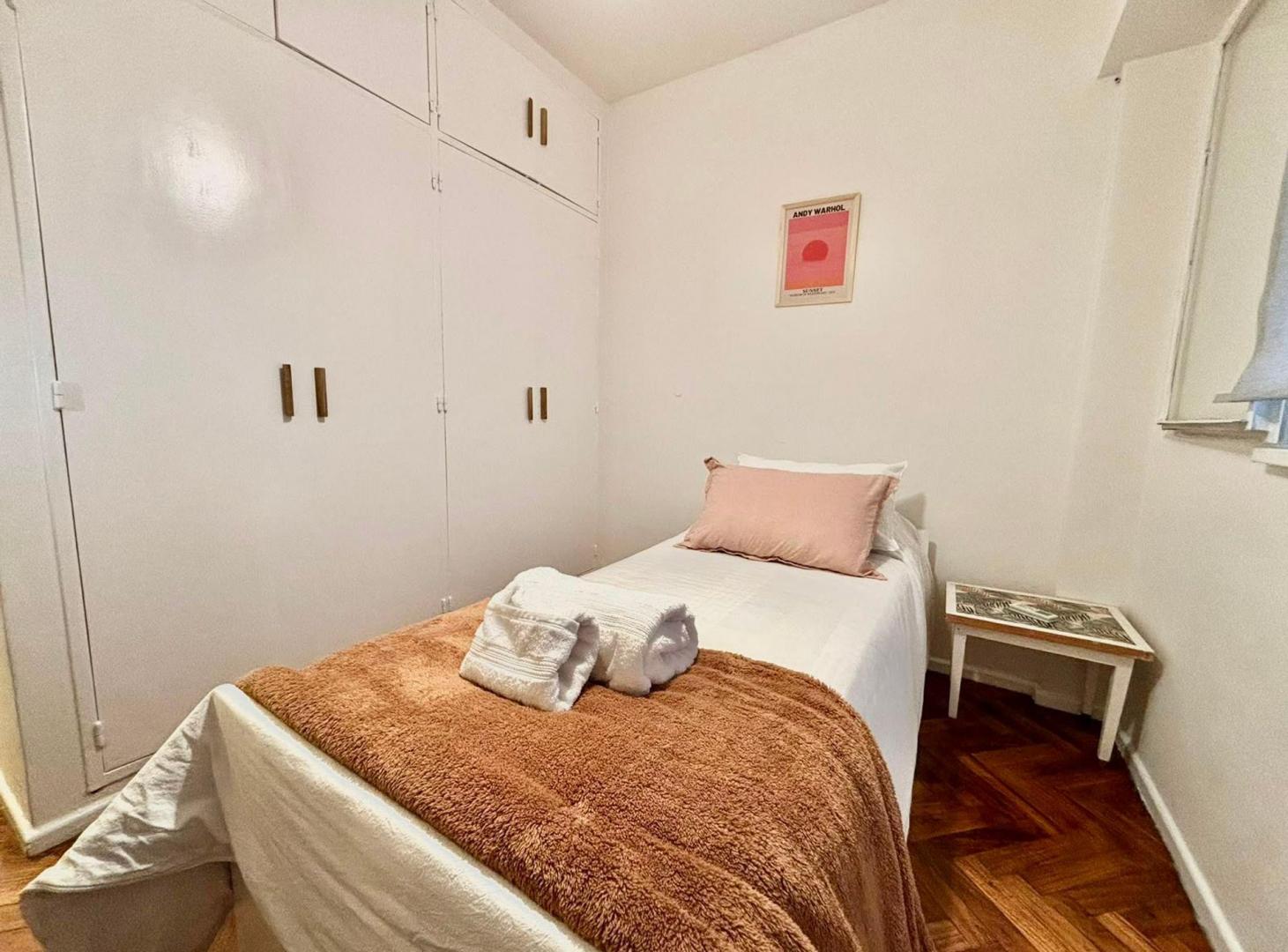 Foto de VENTA DEPARTAMENTO 3 AMBIENTES PQUE CENTENARIO, imagen 5
