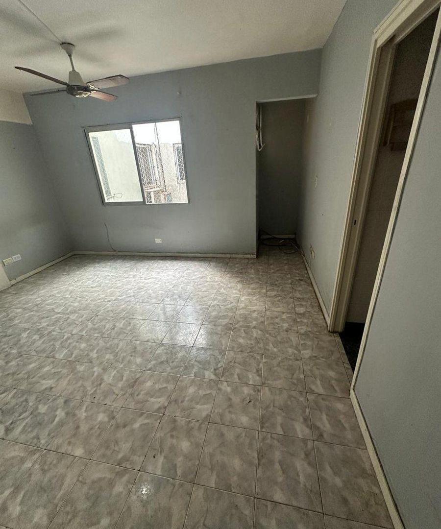 Foto de VENTA Depto. 1 ambiente - APTO CREDITO -MATADEROS, imagen 3