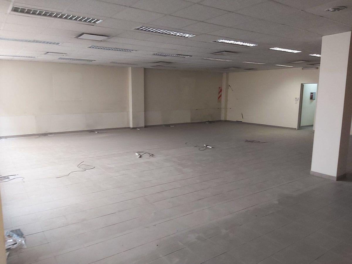 Foto de Venta Oficinas 4 Cochera Apto Crédito Financ Wilde, imagen 4
