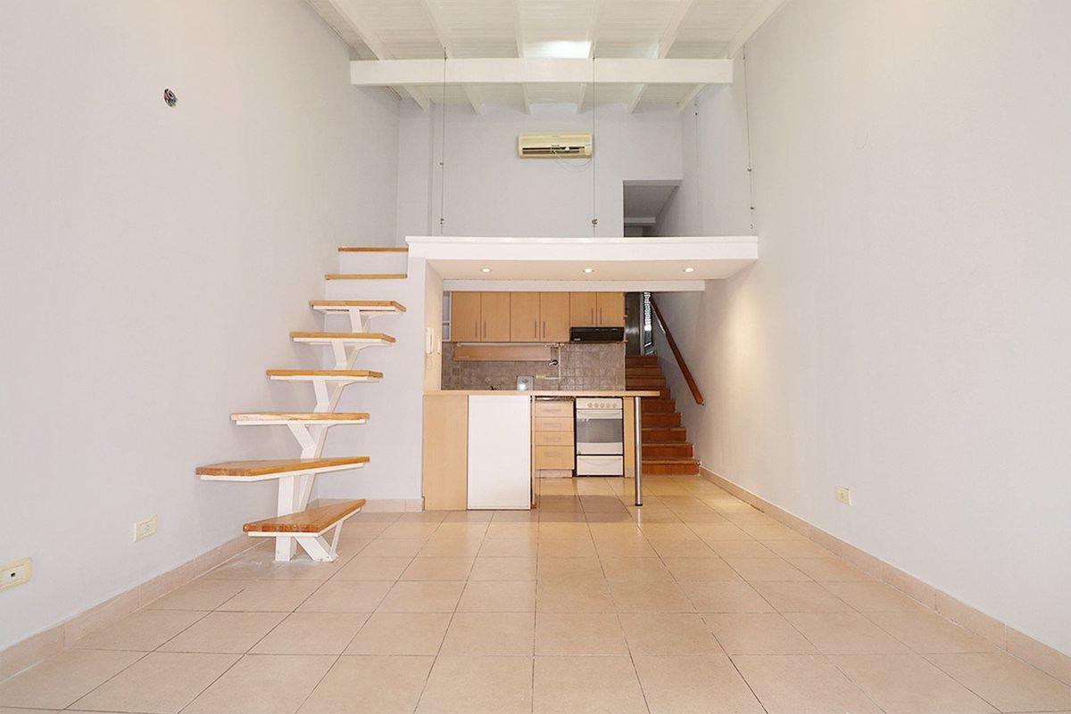 Foto de VENTA PH 3 1/2 AMBIENTES V.LURO 1P BALCON COCHERA, imagen 4