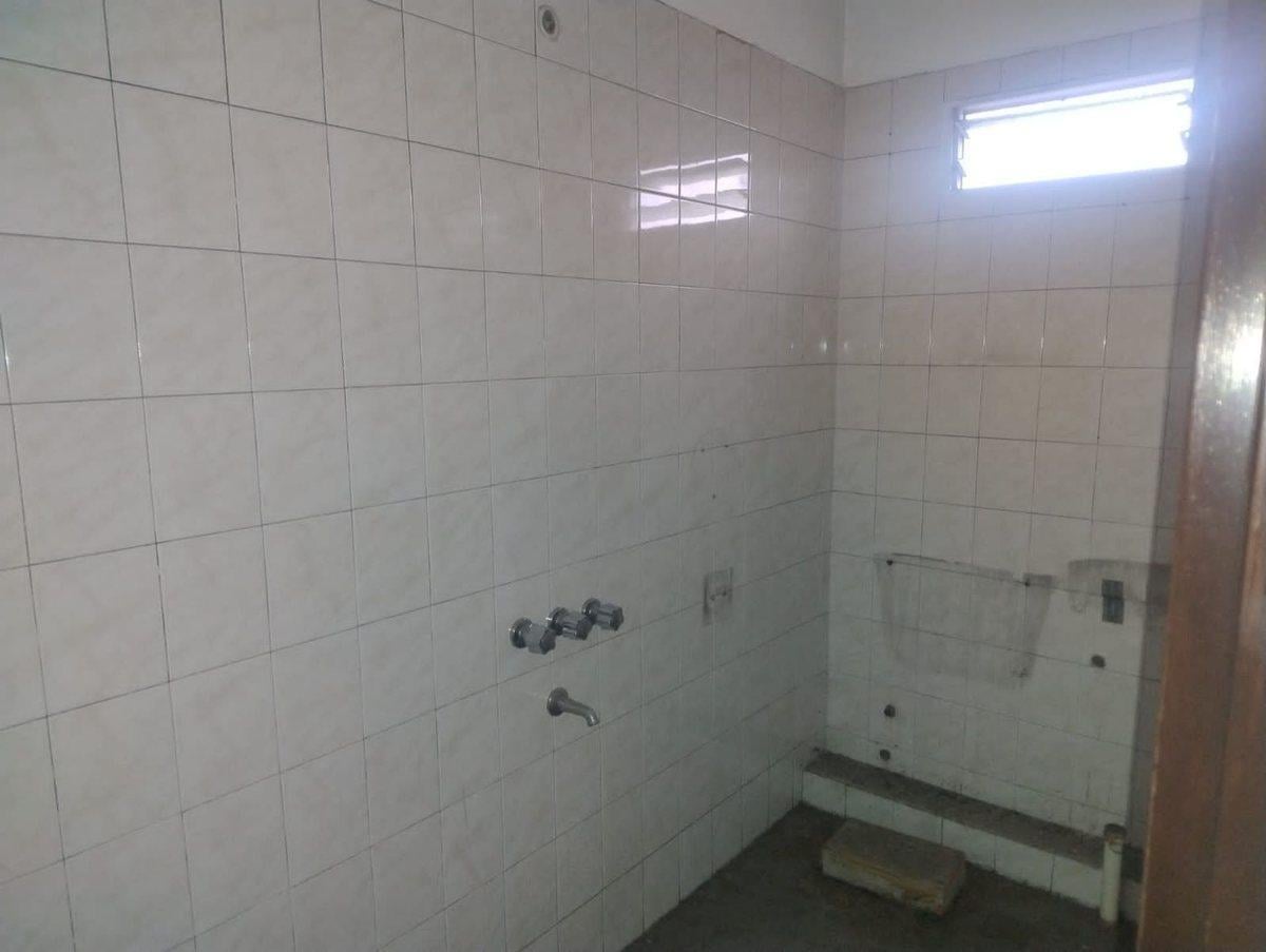 Foto de ALQUILER LOCAL DEPOSITO PARQUE AVELLANEDA, imagen 3