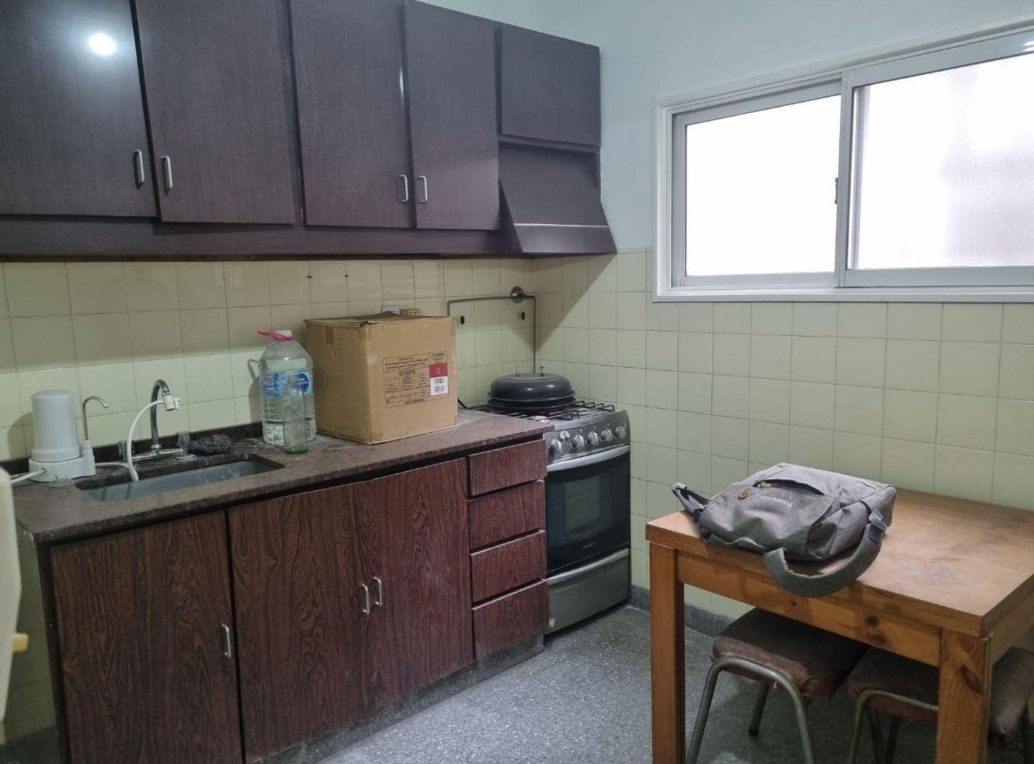Foto de Venta Depto. 2 amb. interno V Luro buena ubicación, imagen 3