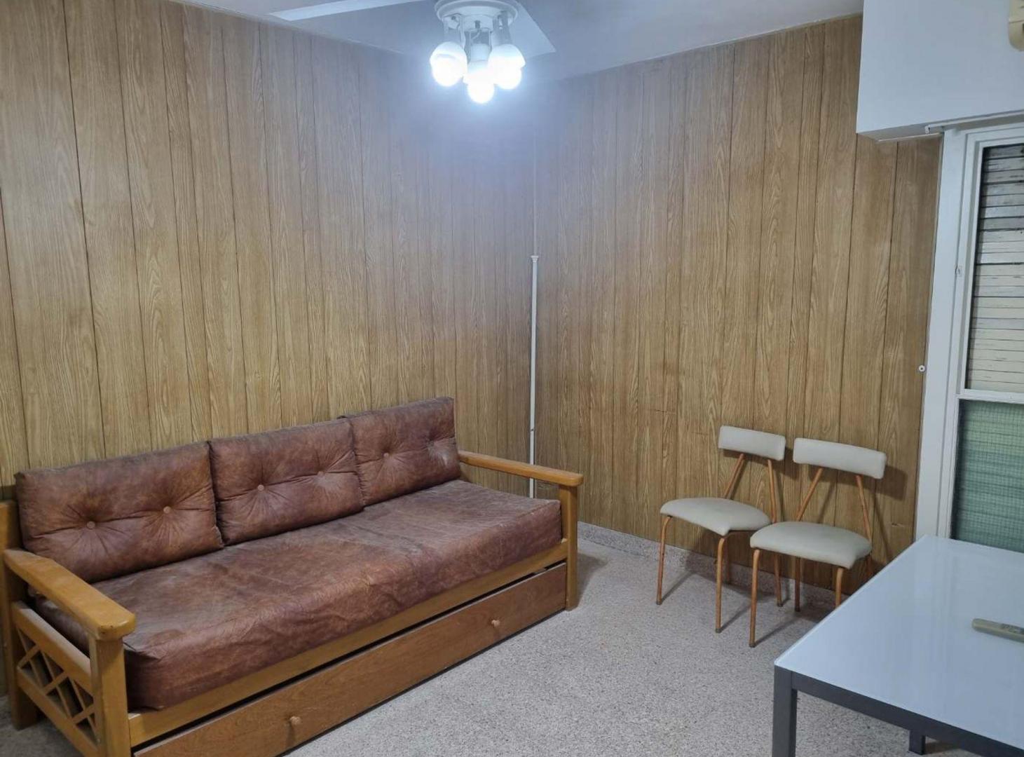 Foto de Venta Depto. 2 amb. interno V Luro buena ubicación, imagen 2
