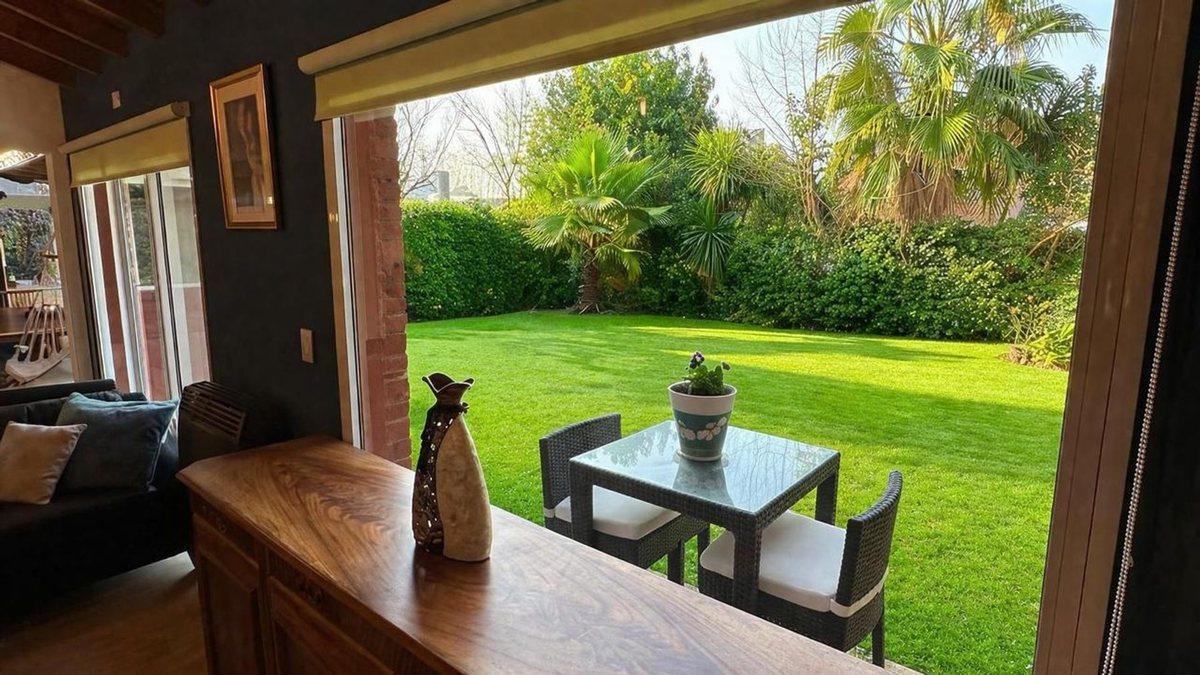 Foto de VENTA CASA COUNTRY CLUB ¨ EL VENADO ¨ 6 AMBIENTES, imagen 5