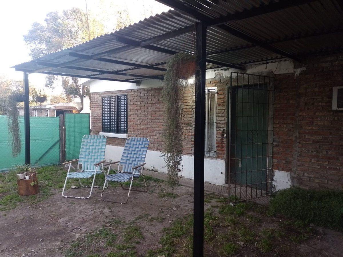 Foto de Casa en venta de 4 ambientes en Pontevedra, imagen 4