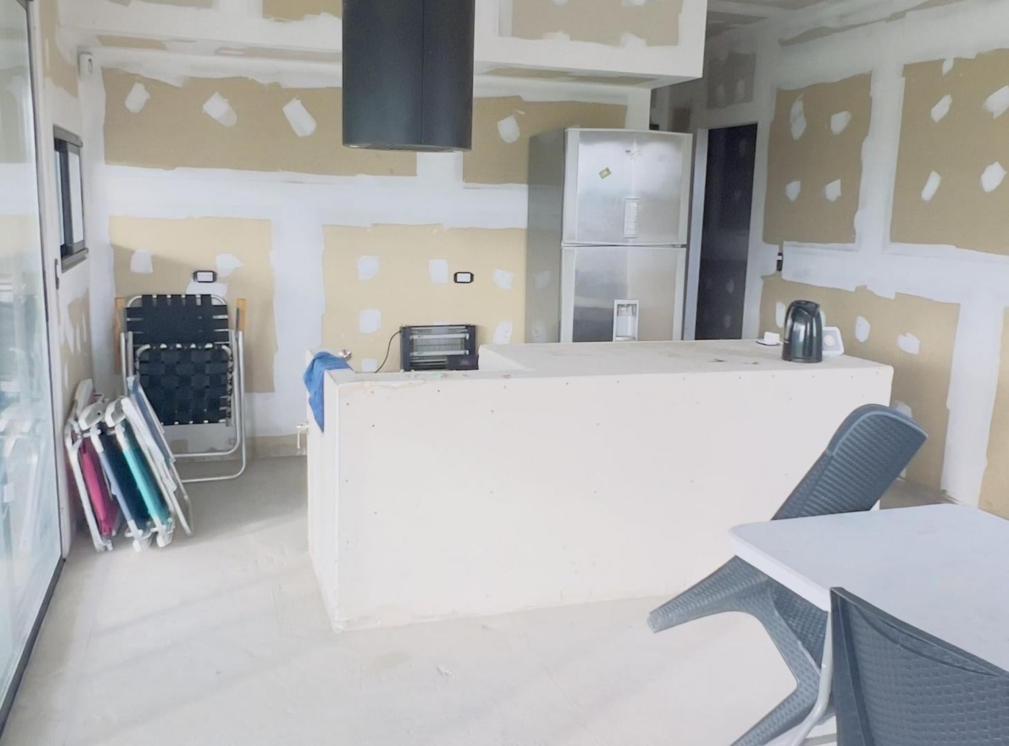 Foto de Casa a Estrenar con Pileta — Barrio Villa Adriana, imagen 3