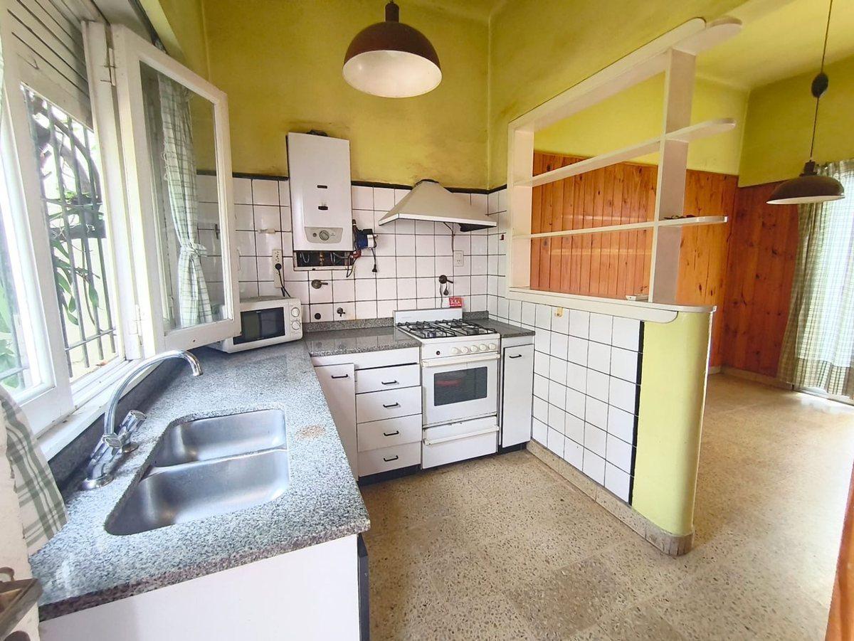 Foto de VENTA CASA 5 AMBIENTES PARQUE AVELLANEDA A CREDITO, imagen 5