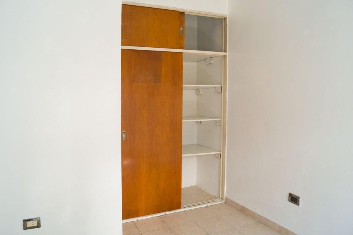 Foto de VENTA PH 2 ambientes-patio sin expensas VILLA LURO, imagen 5