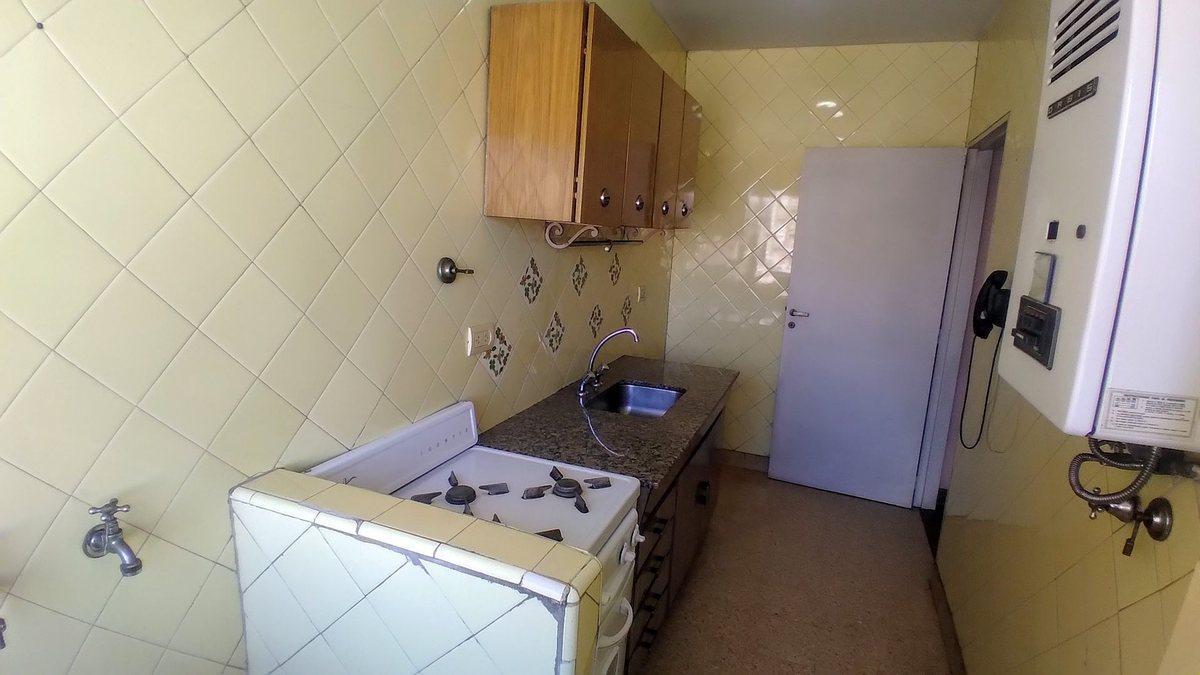 Foto de Alquiler de departamento 2 ambientes Lanus Oeste, imagen 5