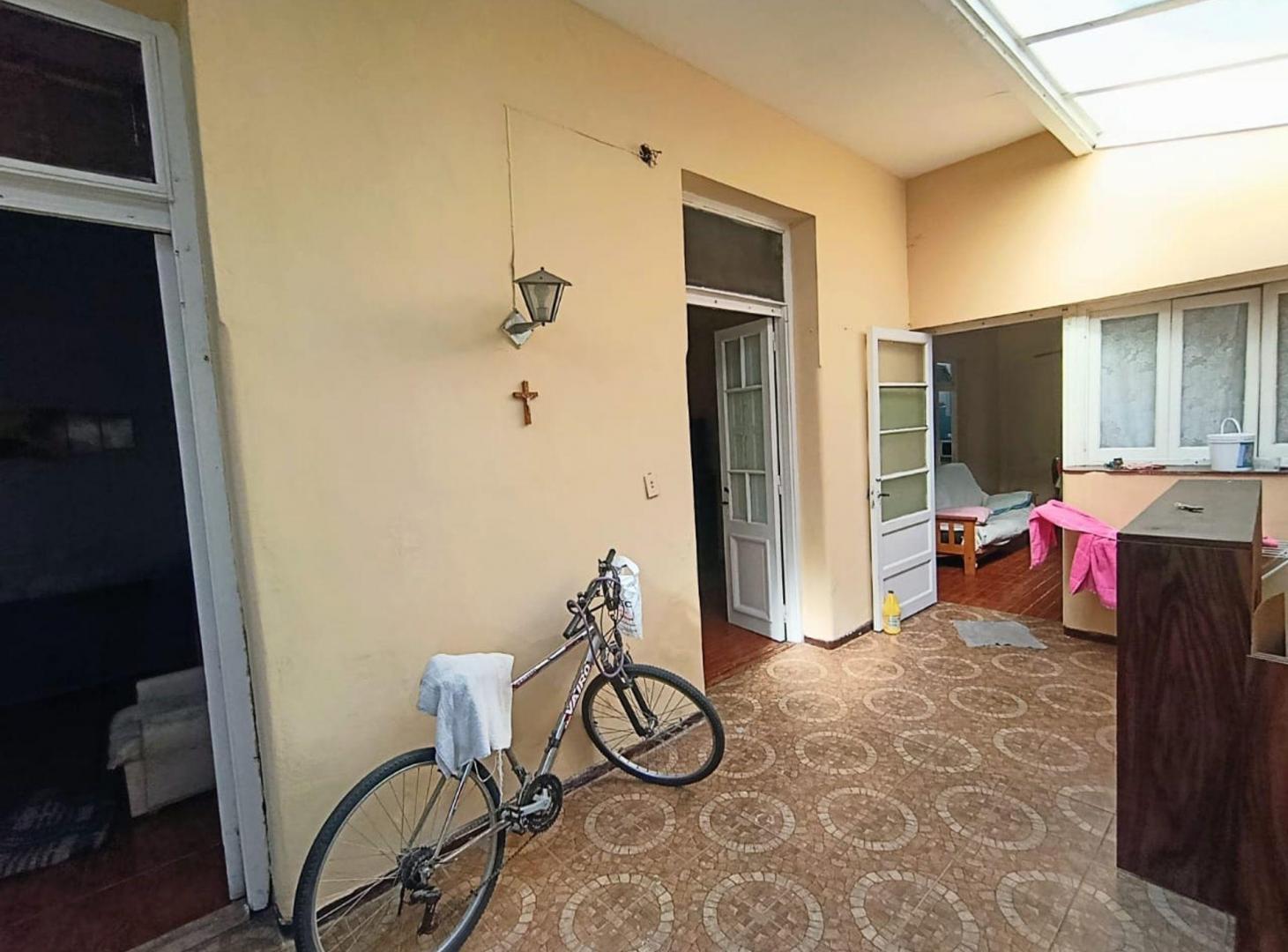 Foto de VENTA PH 3 AMBIENTES CN TERRAZA AV.LAFUENTE Y CRUZ, imagen 4