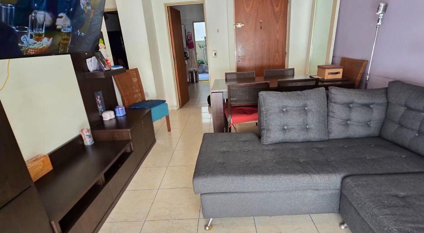 Foto de VENTA SEMIPISO 3 AMB FRENTE BALCON PATIO FLORES, imagen 2