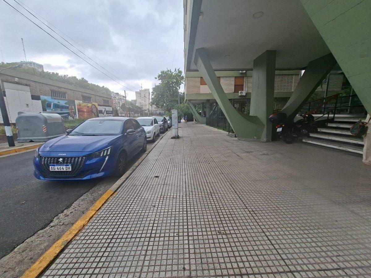Foto de VENTA DEPARTAMENTO 3 AMBIENTES FLORESTA, imagen 1
