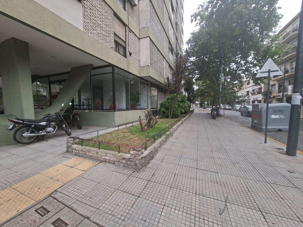 Foto de VENTA DEPARTAMENTO 3 AMBIENTES FLORESTA, imagen 3