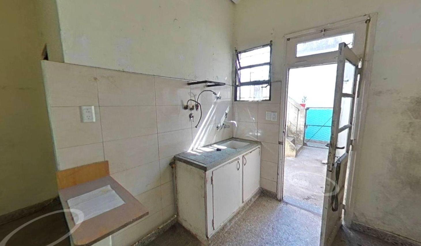 Foto de Venta casa 2 familias a refaccionar San Justo, imagen 3