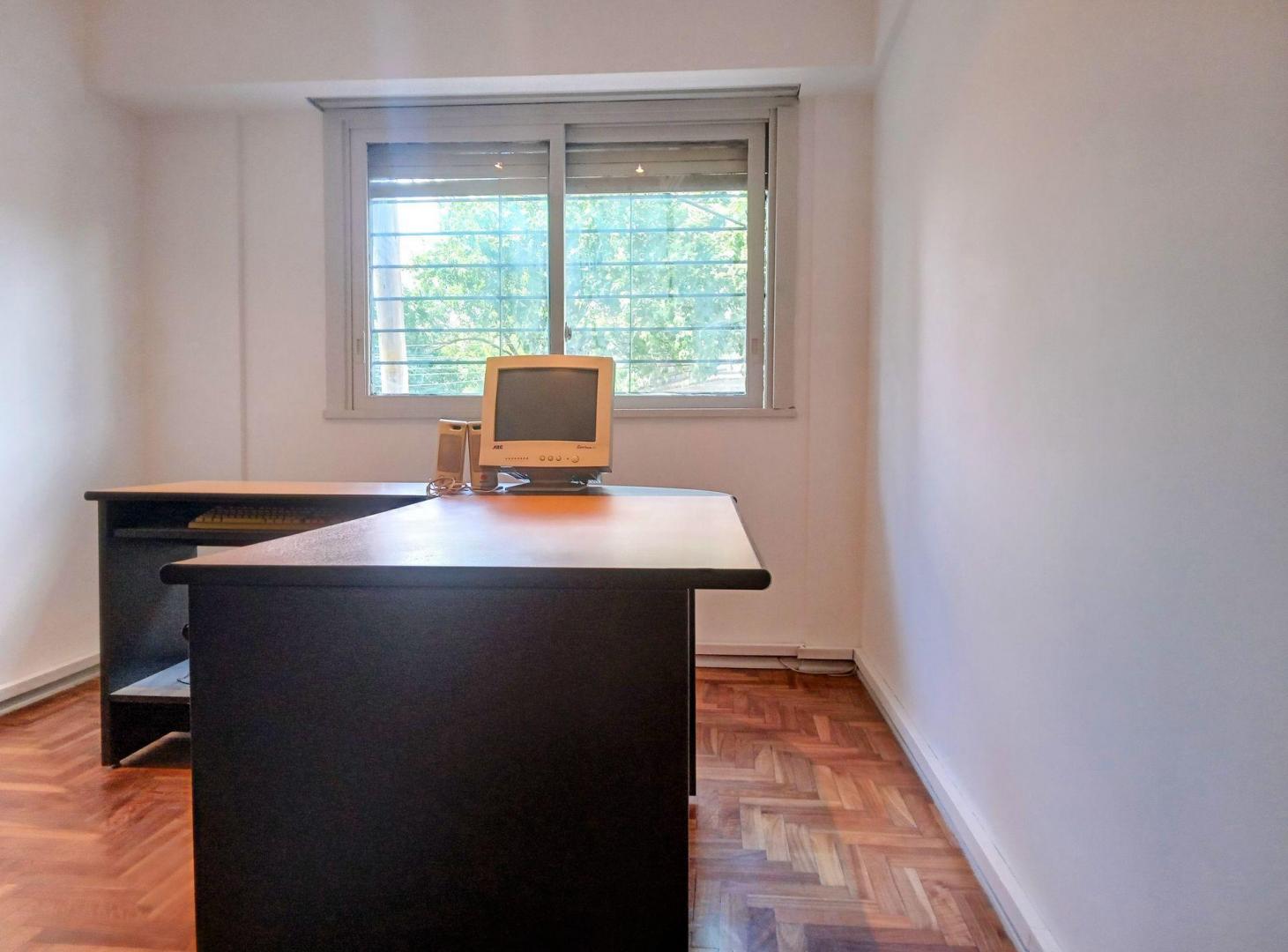 Foto de DEPARTAMENTO 3 AMBIENTES CON BALCON VELEZ SARFIELD, imagen 3