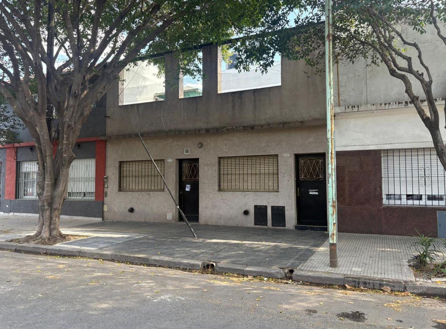 Foto de VENTA LOTE 8,70m x 26,47 m/26,37m VILLA LURO, imagen 1