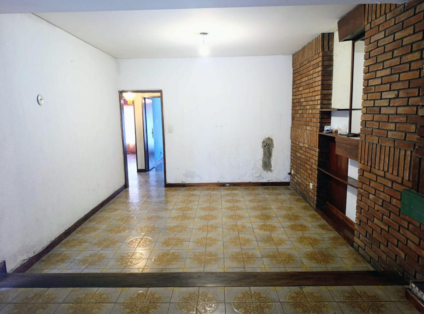 Foto de OPORTUNIDAD VENTA CASA 4 AMBIENTES LA TABLADA COCH, imagen 1