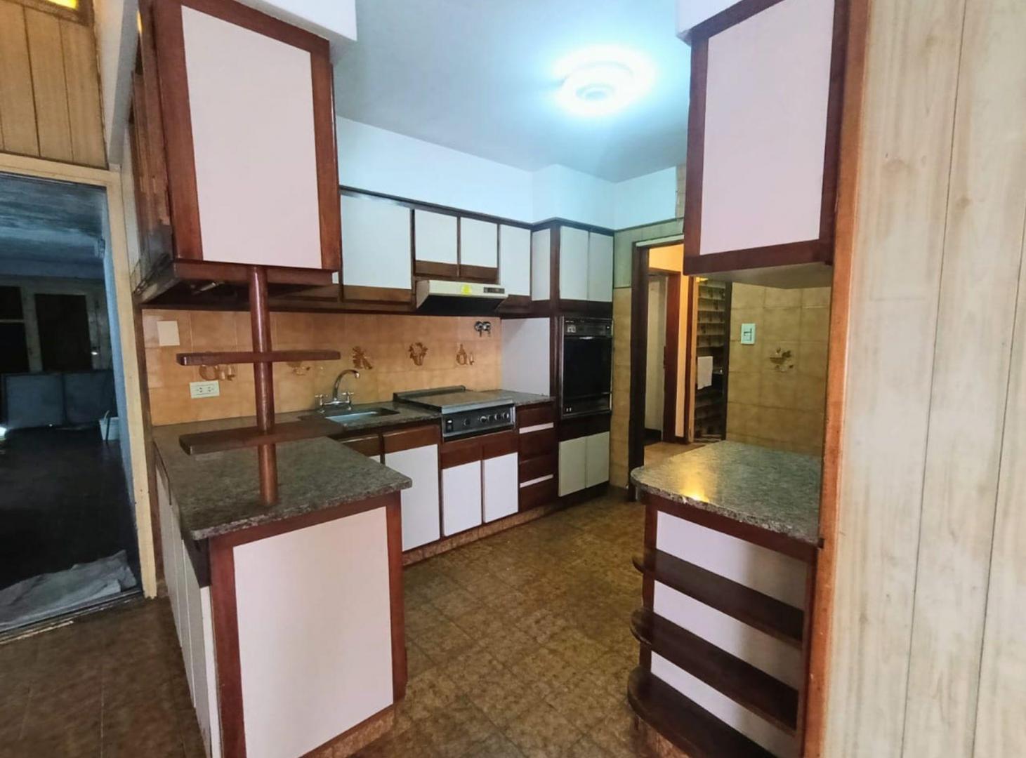 Foto de OPORTUNIDAD VENTA CASA 4 AMBIENTES LA TABLADA COCH, imagen 2