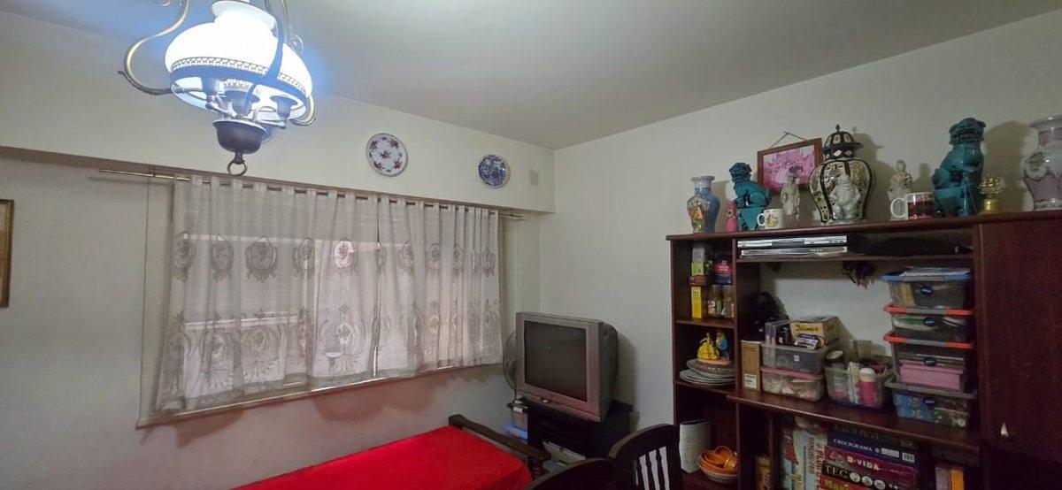Foto de VENTA 2 AMB EN FLORES APTO CREDITO Y PROFESIONAL, imagen 3