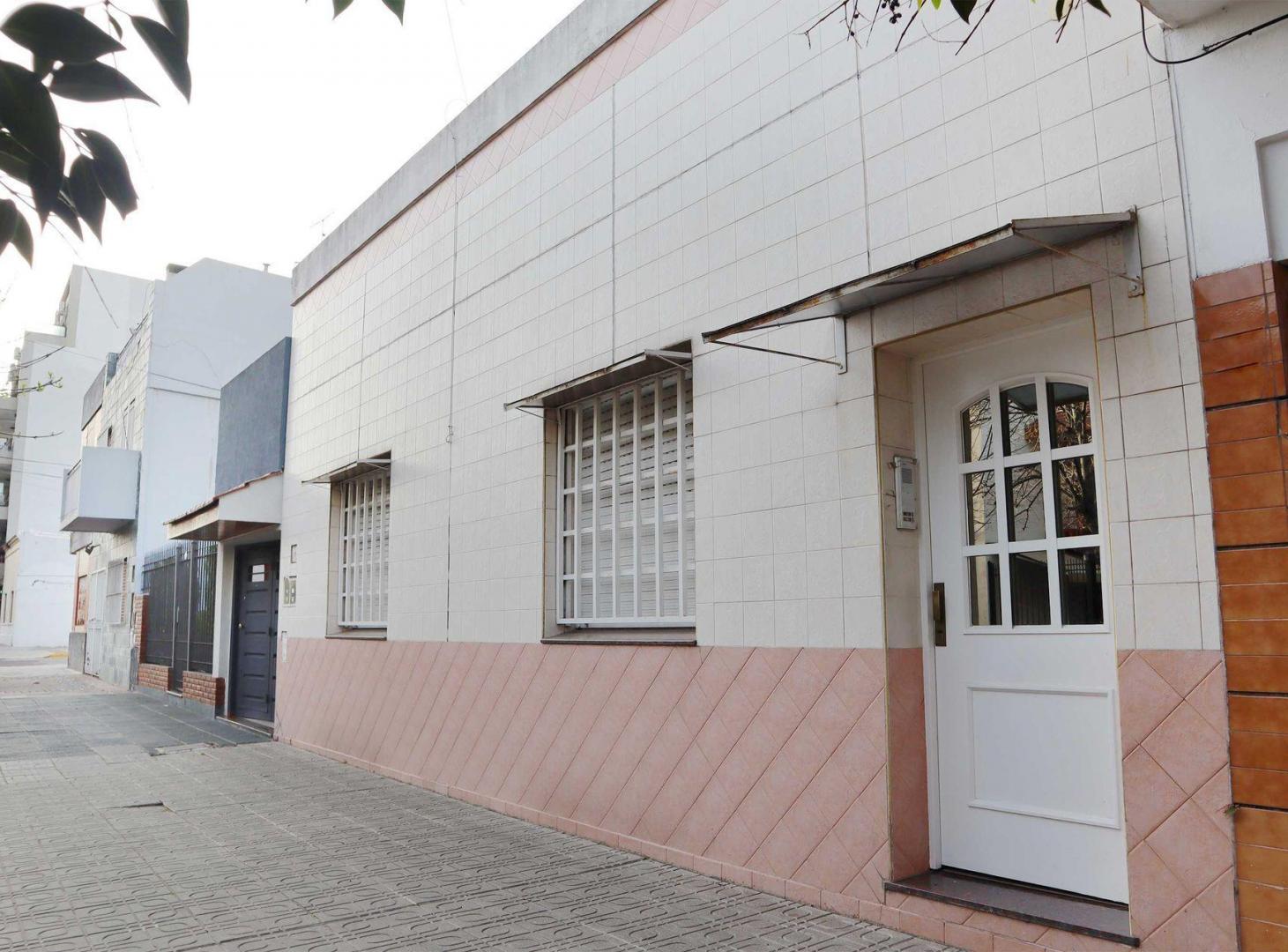 Foto de VENTA PH 5 AMB LINIERS EN EXCELENTE ESTADO., imagen 2