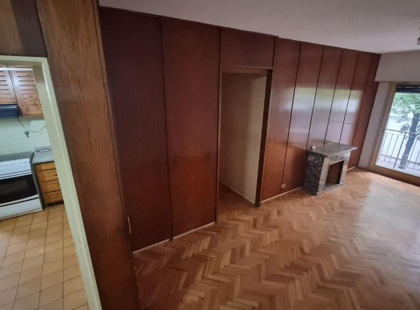 Foto de VENTA DEPTO 3 AMB FRENTE C/DEPENDENCIA Y COCHERA, imagen 5