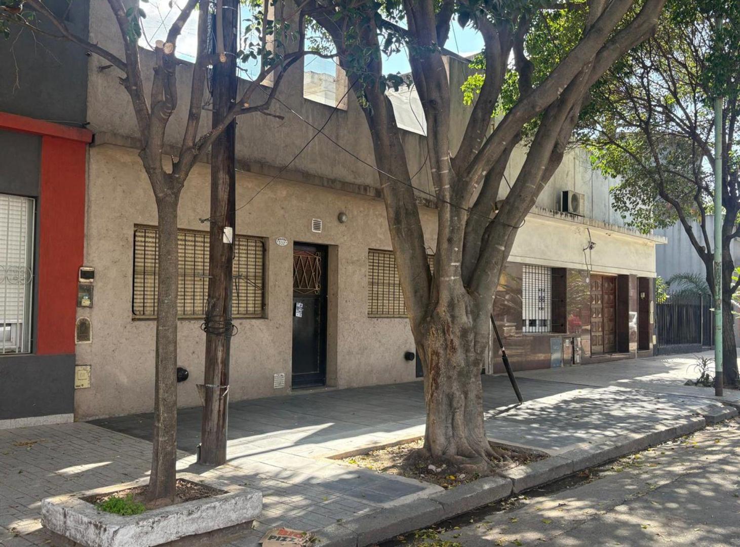 Foto de VENTA DE CASA SOBRE LOTE PROPIO 8,70X26,47, imagen 2