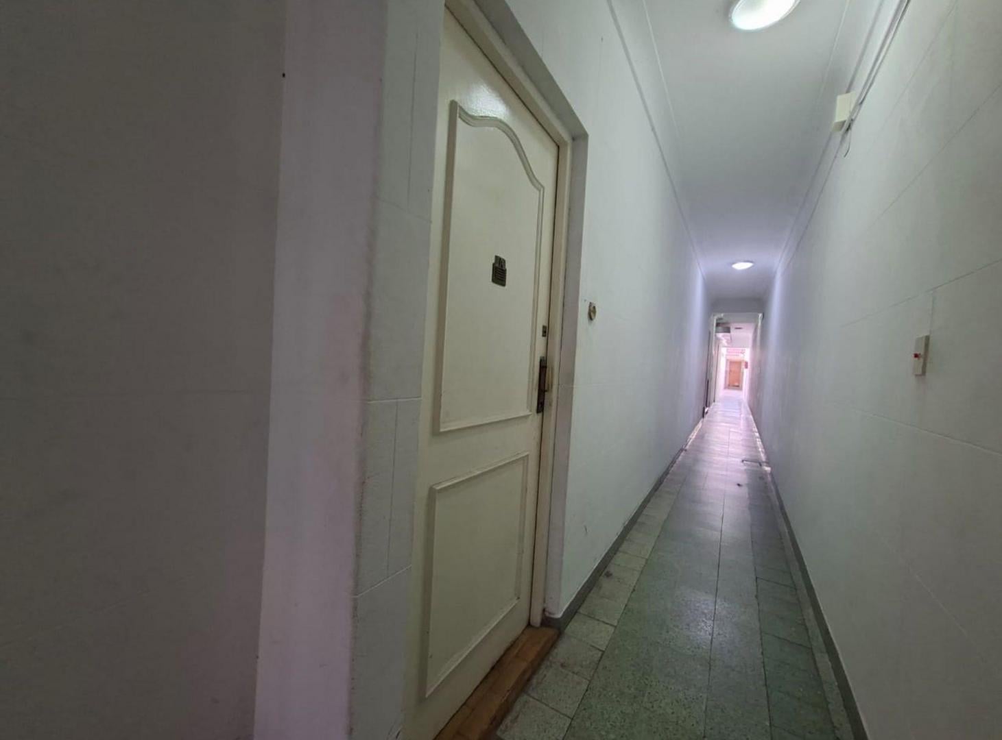 Foto de VENTA PH 4 AMB DEPENDENCIA PARQUE CHACABUCO, imagen 1