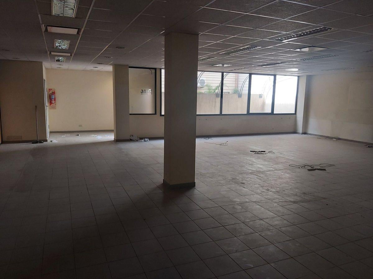 Foto de Venta Oficinas 4 Cochera Apto Crédito Financ Wilde, imagen 4