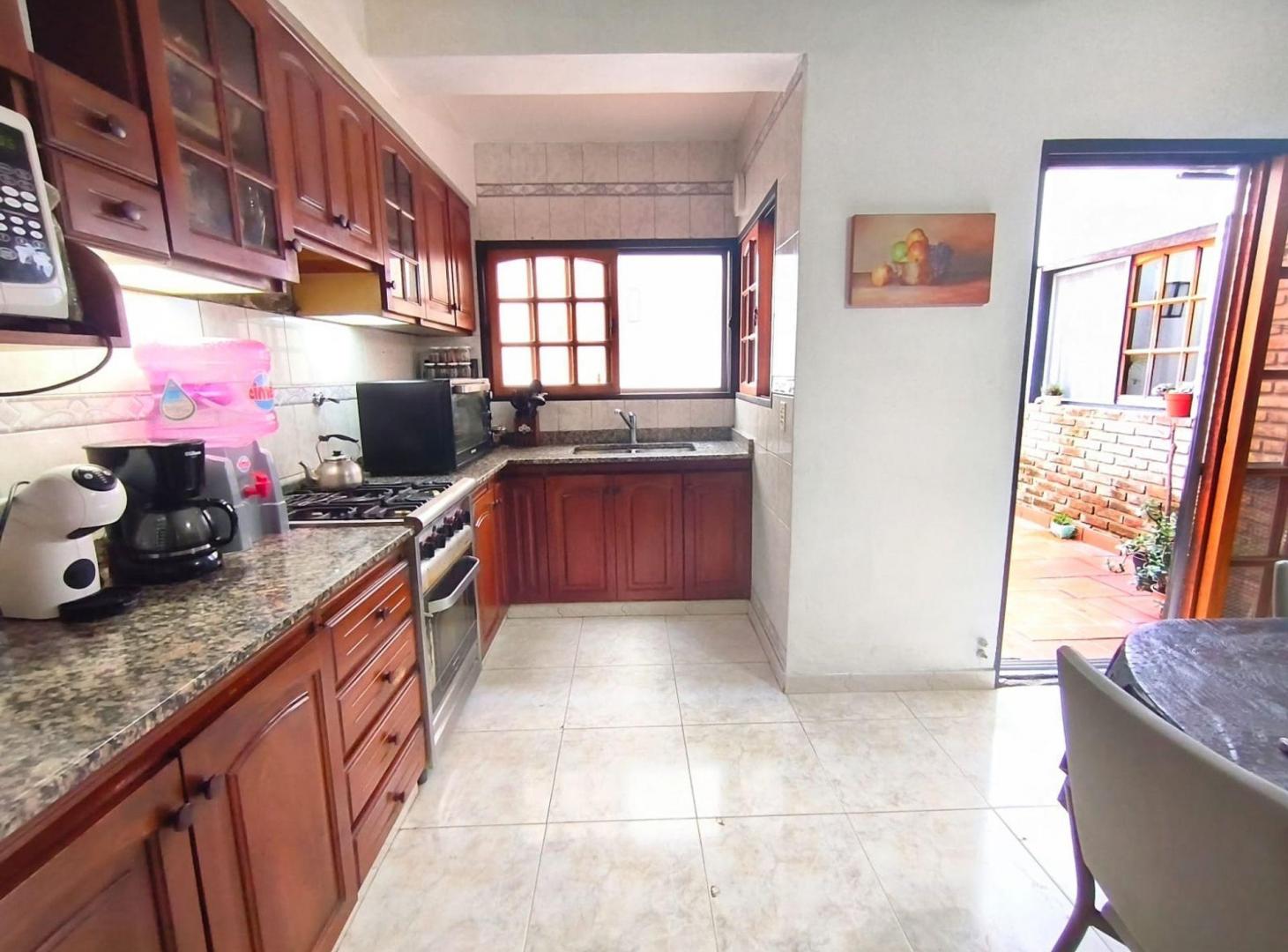 Foto de VENTA PH 4 AMBIENTES EN LINIERS, imagen 1