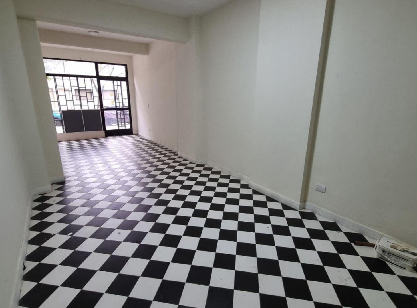 Foto de ALQUILER LOCAL COMERCIAL 42m² FLORES, imagen 3