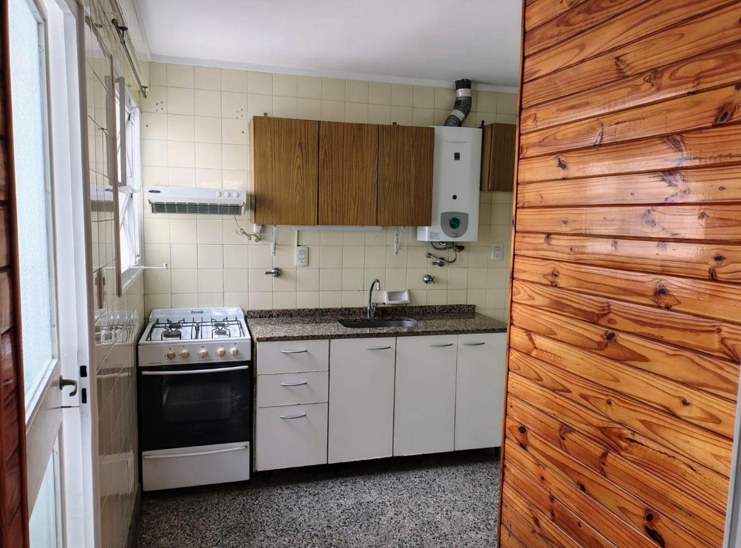 Foto de ALQUILER DEPARTAMENTO DOS AMBIENTES BALCON V. LURO, imagen 4