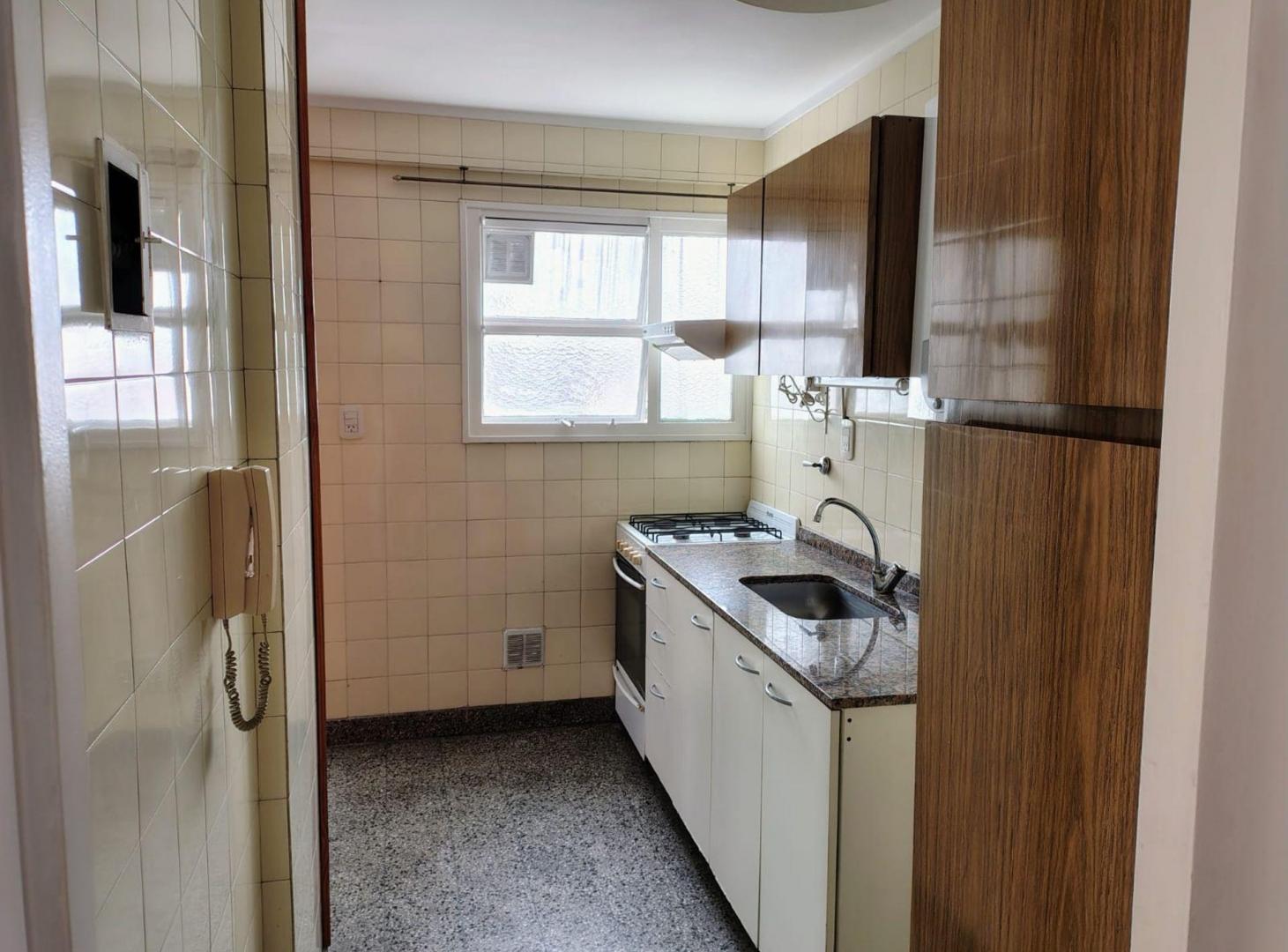 Foto de ALQUILER DEPARTAMENTO DOS AMBIENTES BALCON V. LURO, imagen 5