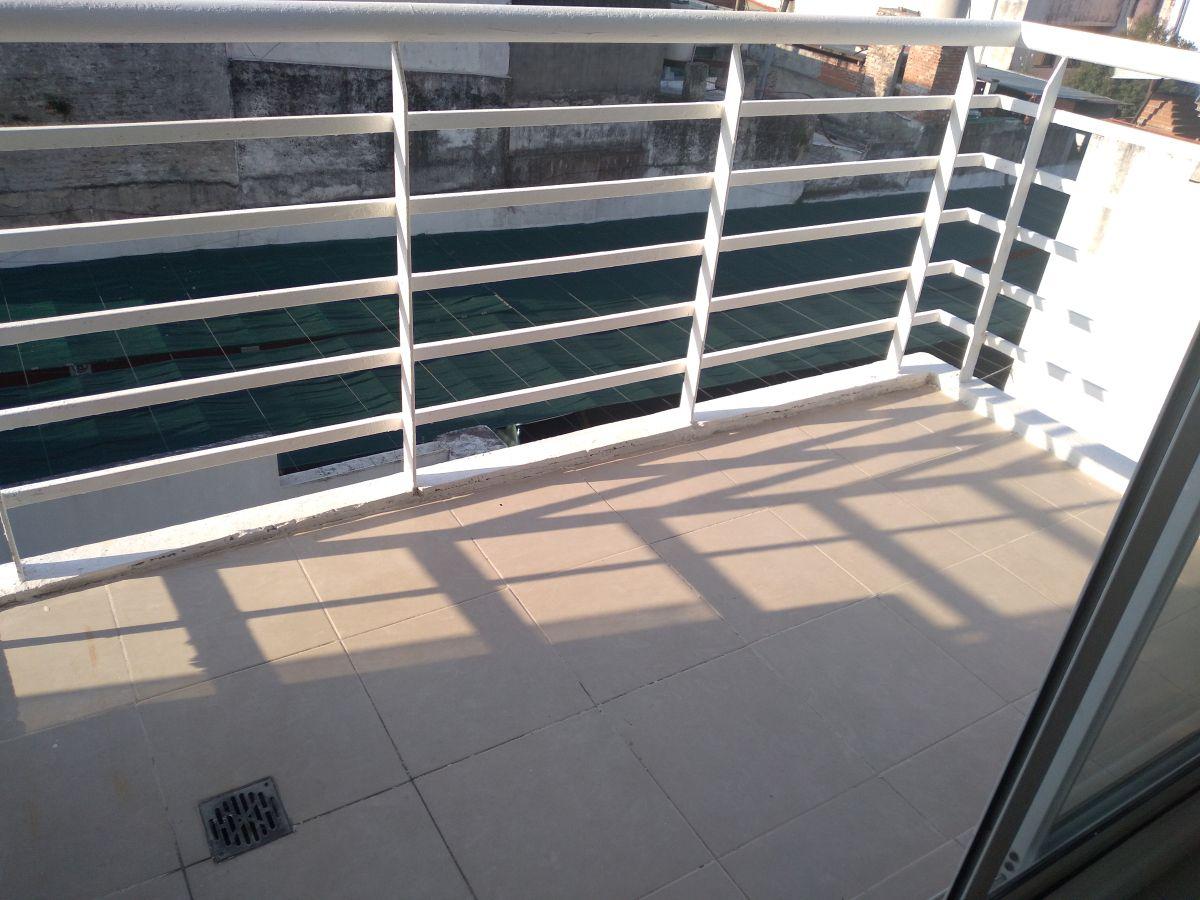Foto de Depto en Alquiler hermoso monoambiente 40 m2 con balcón, imagen 3
