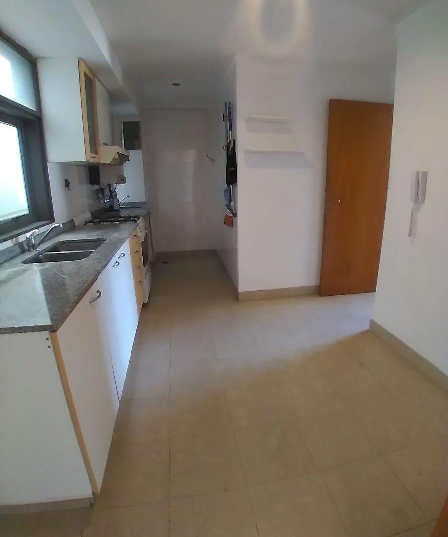 Foto de 3 Amb 75 m2 Bcón cochera Bño compartimentado y toilet, imagen 4